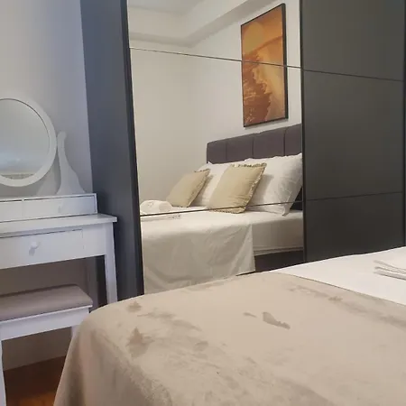 Gold Shine 자다르