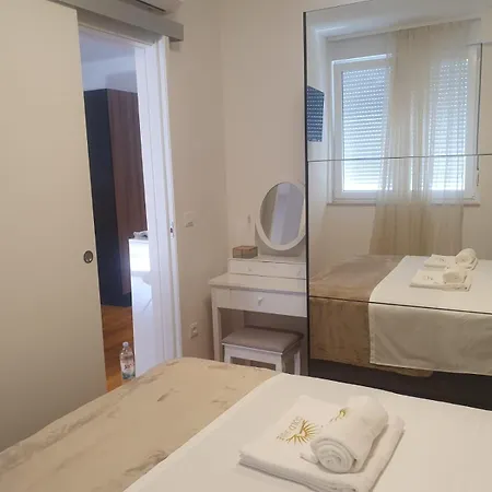 Gold Shine Apartment Zadar